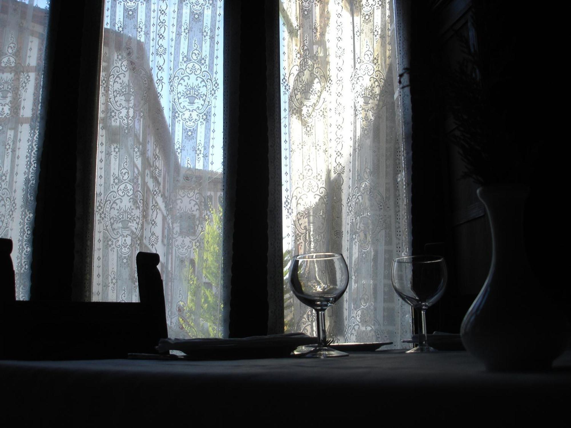 Hostal Ayestaran II Лекунбери Екстериор снимка