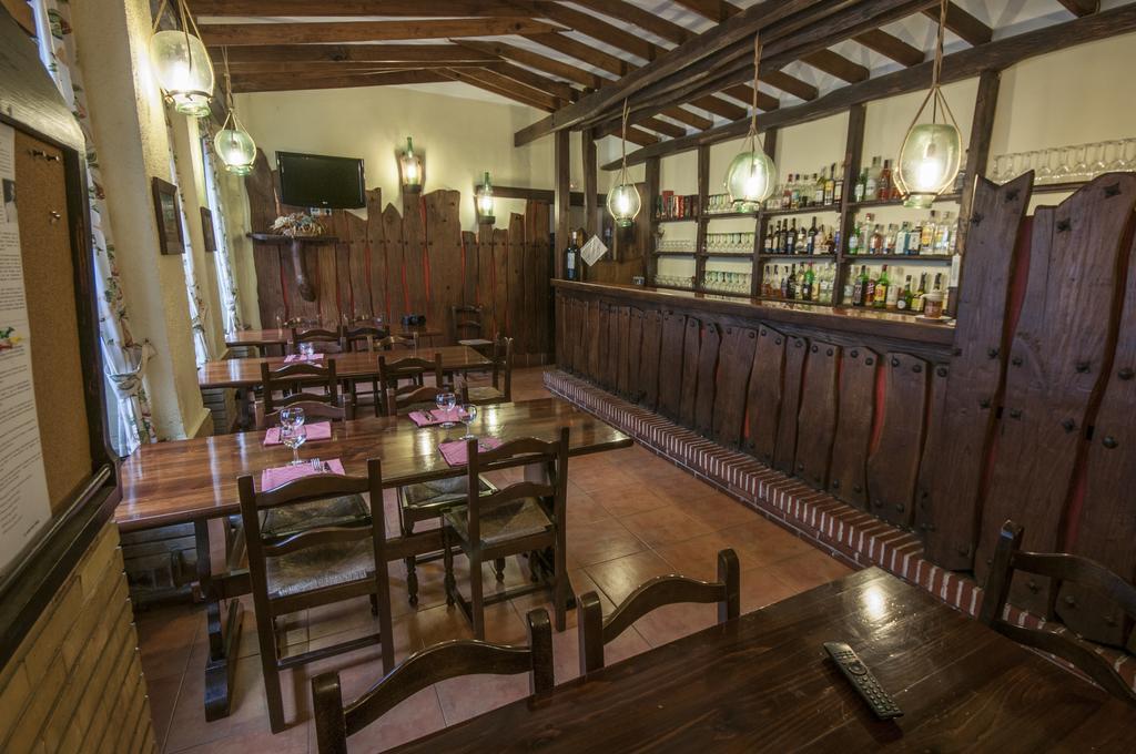 Hostal Ayestaran II Лекунбери Екстериор снимка