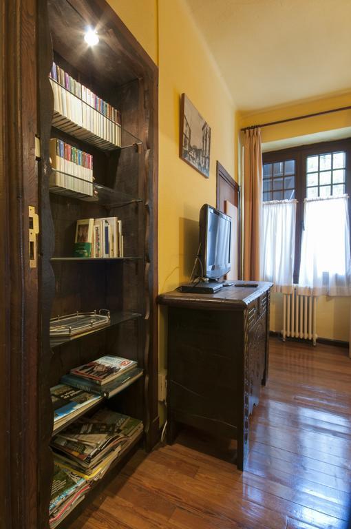 Hostal Ayestaran II Лекунбери Екстериор снимка