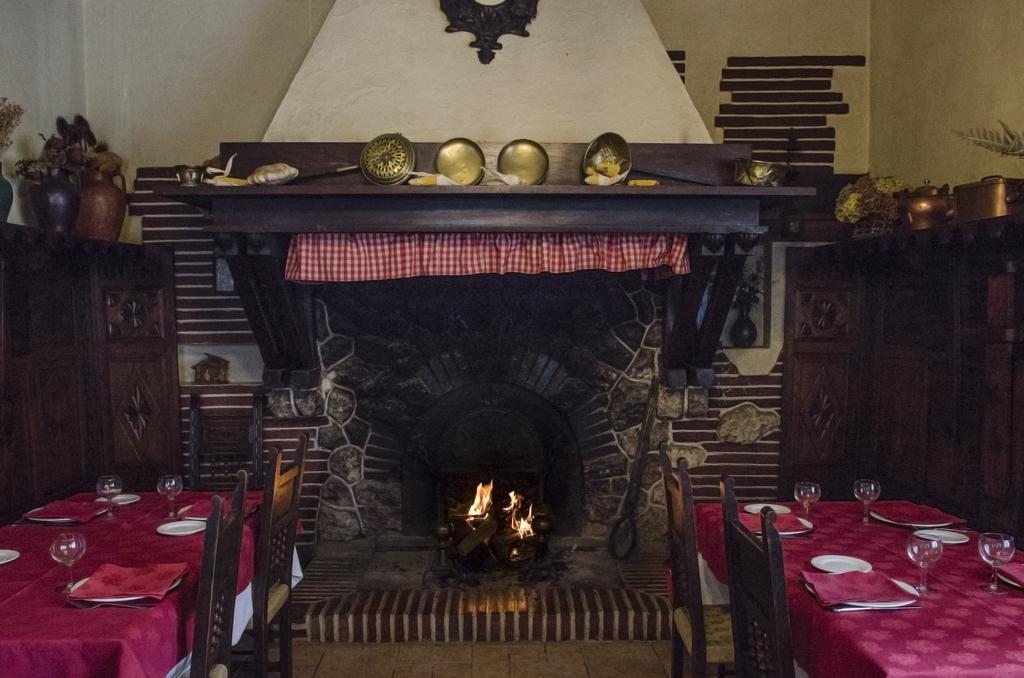 Hostal Ayestaran II Лекунбери Екстериор снимка